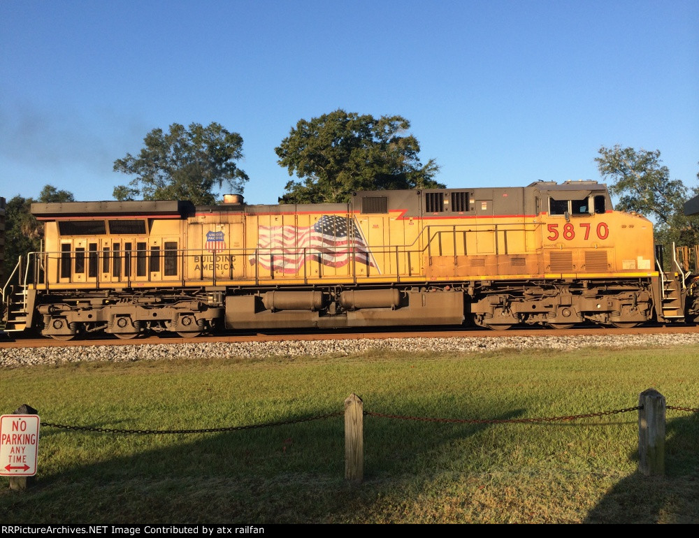 UP 5870